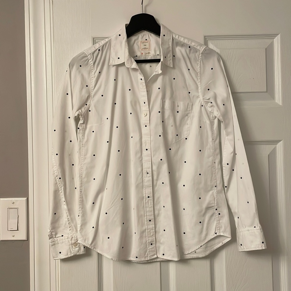 Gap white shirt xs